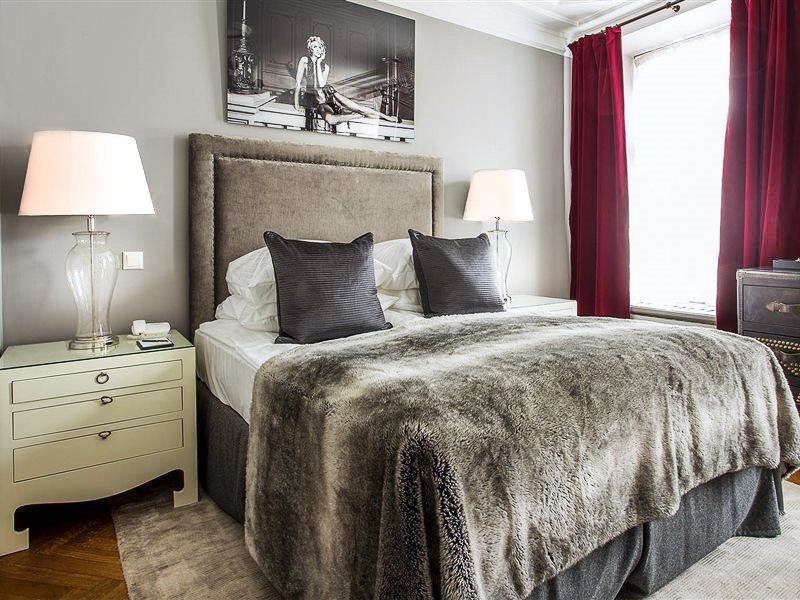 St. Petersbourg Hotel - Small Luxury Hotels Of The World Talin Exterior foto