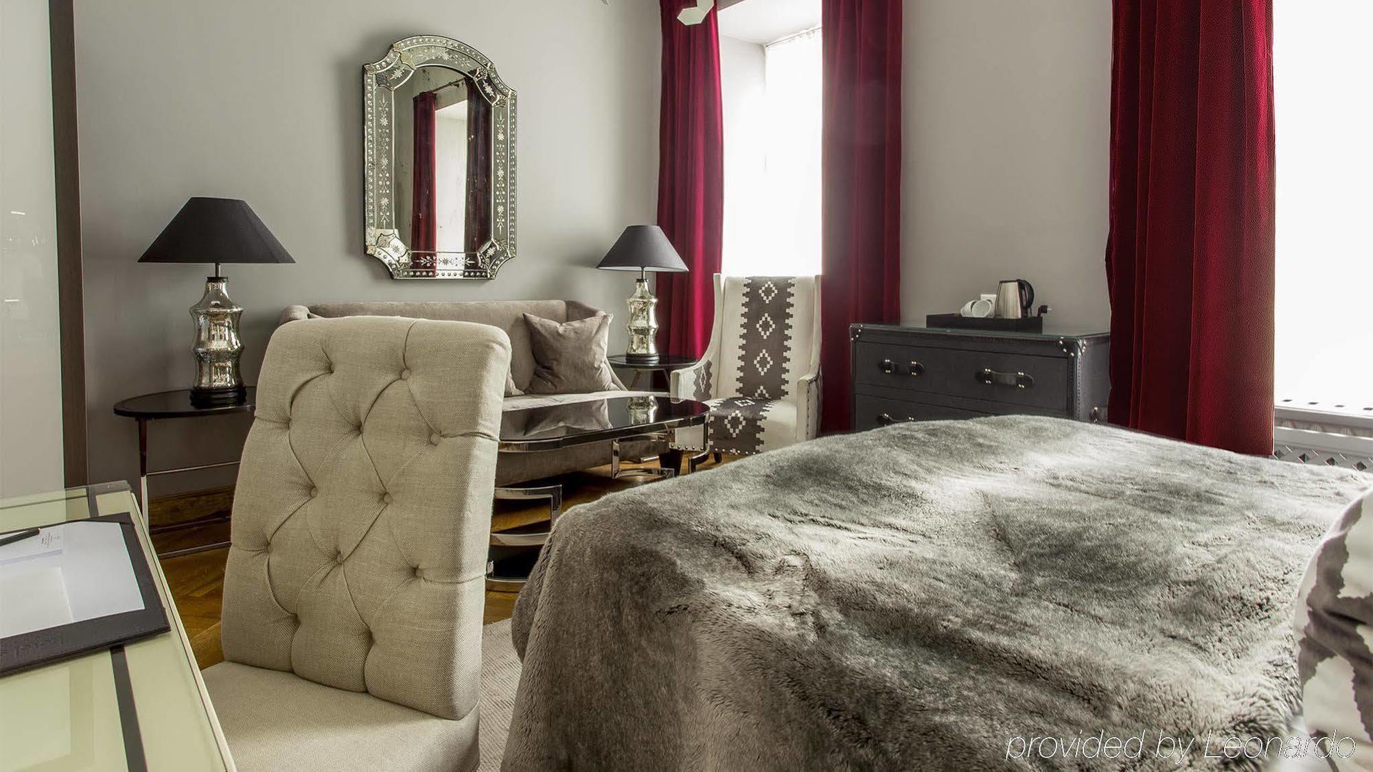 St. Petersbourg Hotel - Small Luxury Hotels Of The World Talin Exterior foto