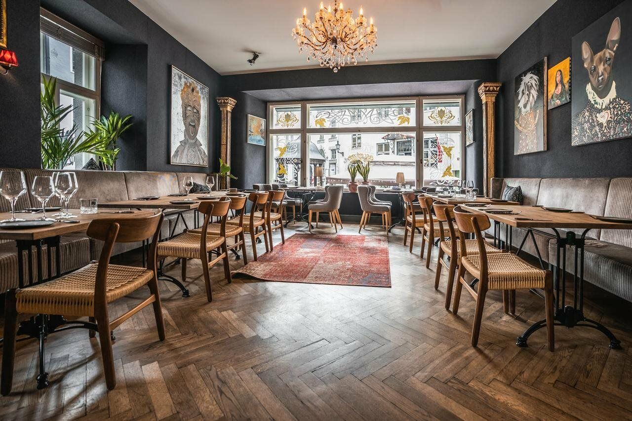 St. Petersbourg Hotel - Small Luxury Hotels Of The World Talin Exterior foto